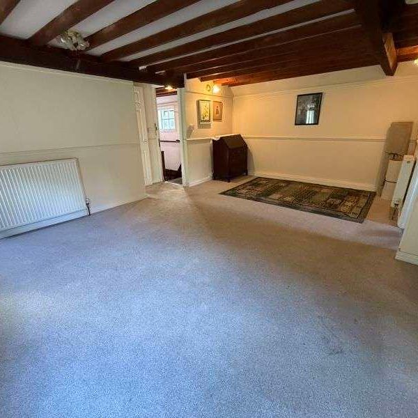 Ashenfield Farm, Canterbury, CT4 - Photo 1