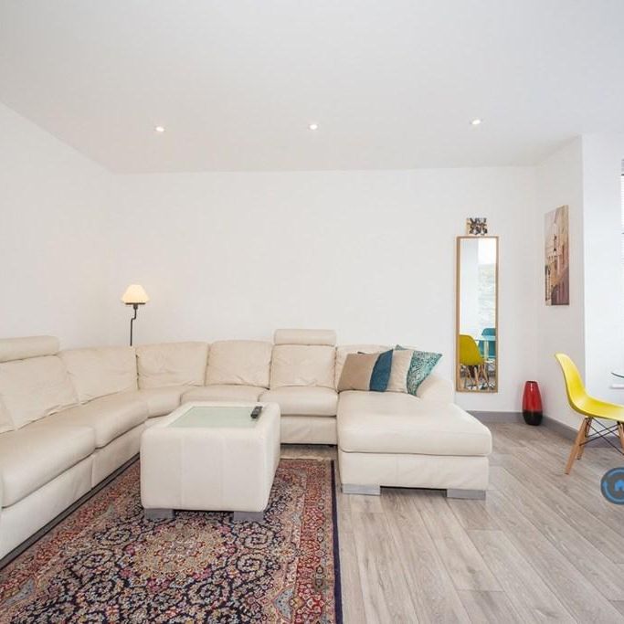 4 bedroom terraced house to rent - Photo 1