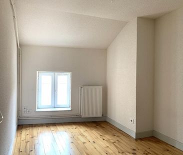 APPARTEMENT T2 BIS A LOUER A ROANNE - CENTRE VILLE - Photo 5