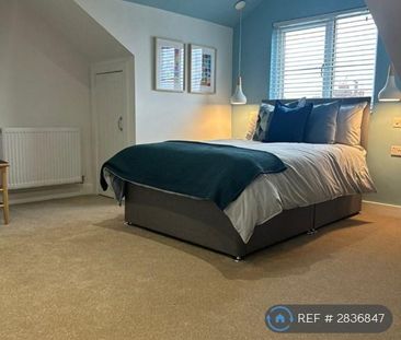 1 bedroom in a house share to rent - Photo 2