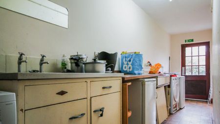 5 bedroom terraced house to rent - Photo 4