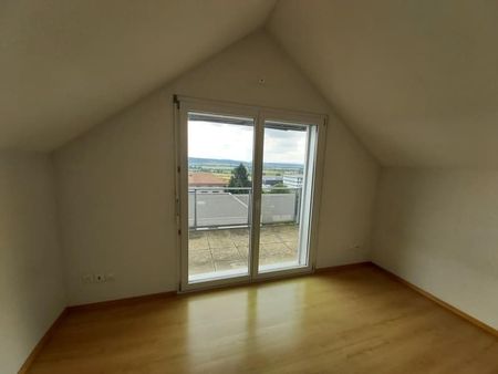 "Traumhafte Dachwohnung mit Balkon!" - Foto 4