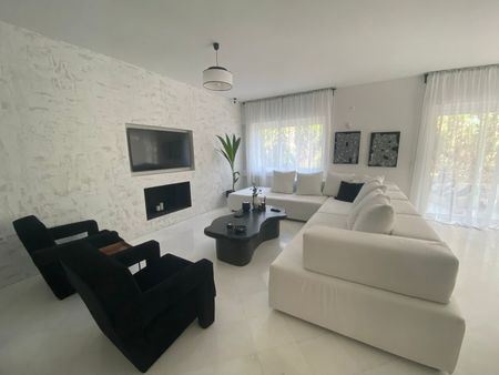 Διαμέρισμα για ενοικίαση Κάτω Γλυφάδα (Γλυφάδα) - Photo 2