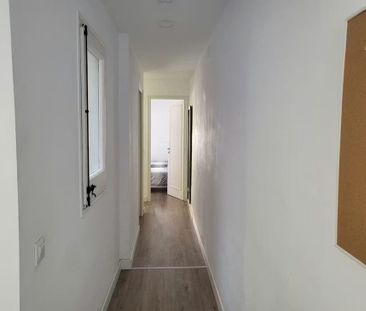 Carrer de Berga, Barcelona, Catalonia 08012 - Photo 2