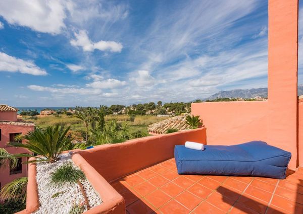 4 bedroom luxury penthouse for rent in Marbella Del Este, Spain