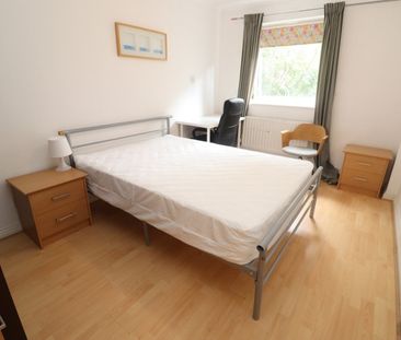 Room in a Shared Flat, Lamb Court, E14 - Photo 2