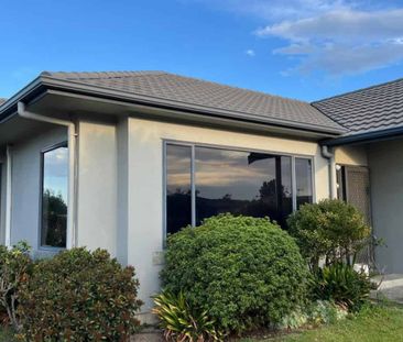 Knightsbridge 3 bedroom 2 bathrooms - Photo 3