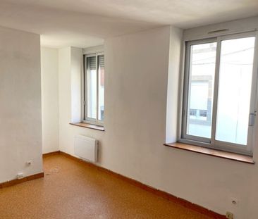 STUDIO - LYCEES - Photo 1