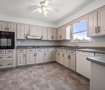 For Lease - 4444 DRUMMOND Road Unit# 1, Niagara Falls, Ontario - Photo 2