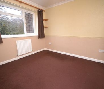 3 bedroom House To Let - Photo 6