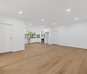 310 Bathurst Rd, Katoomba NSW 2780 - House For Rent | Domain - Photo 1