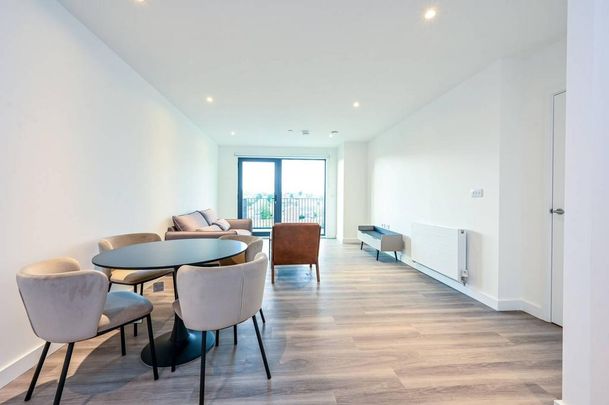 2 bedroom flat to rent - Photo 1