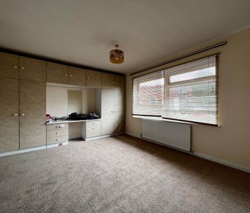 Guide Price £2,400 pcm - Available 29/04/2026 - Unfurnished - Photo 6