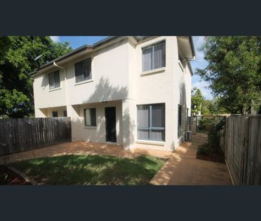 5/60 Beattie Road, Coomera, Qld 4209 - Photo 2