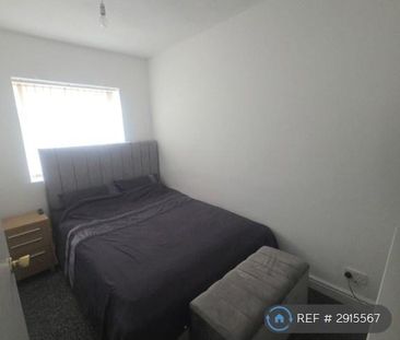3 bedroom terraced house to rent - Photo 4