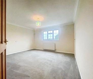 4 bedroom detached house to rent - Photo 5