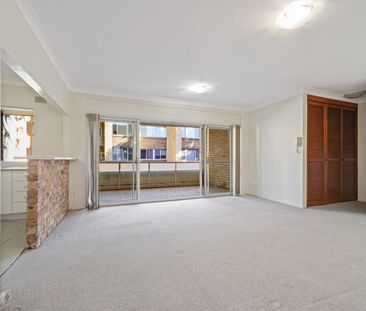 Spacious 2 bedroom Apartment - Photo 1