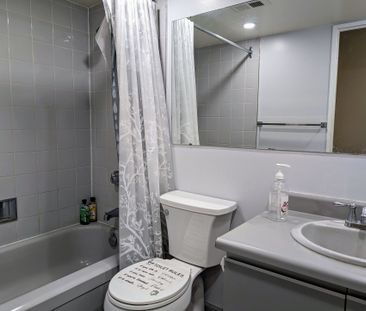 For Lease - 25 Fairview Road Unit# 1002, Mississauga, Ontario - Photo 6