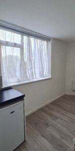 Studio Flat, High Level Drive, SE26 - Photo 4