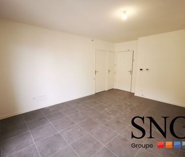 T2 AVEC LOGGIA ET UN PARKING EN SOUS SOL - Photo 4