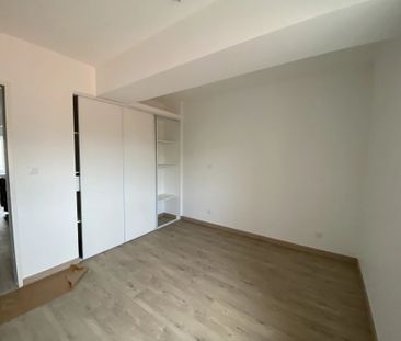 Location Appartement 3 pièces 61m² VALENCE 26000 - Photo 6