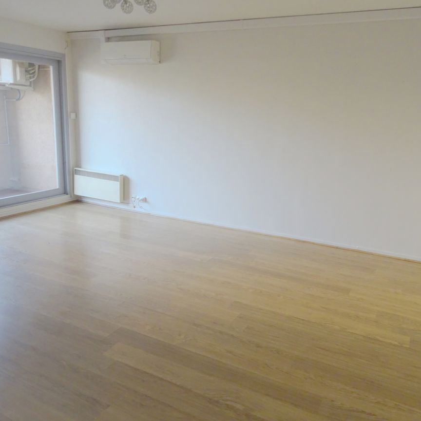 Location Appartement 3 pièces 73m² AVIGNON 84000 - Photo 1