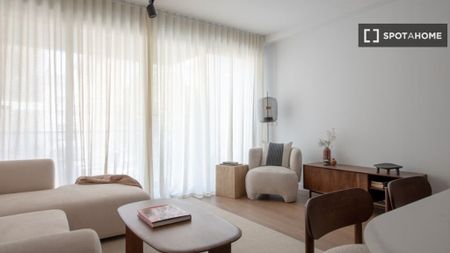 3 room luxury Apartment for rent in Seville, Andalusia - Photo 3