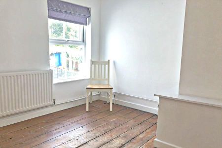 2 bedroom house to rent - Photo 2