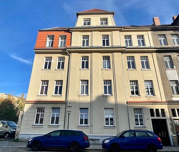 Dachgeschoss-Traum nahe Uni im Herzen von Zittau! mit EBK und schönem Schnitt - Foto 5