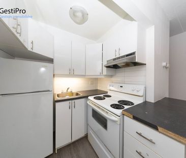 2300 2e avenue - Photo 4