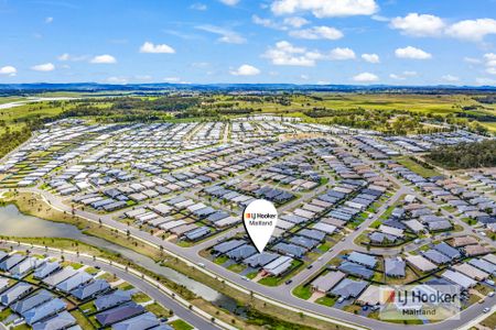 "Low-maintenance Living" - Photo 2