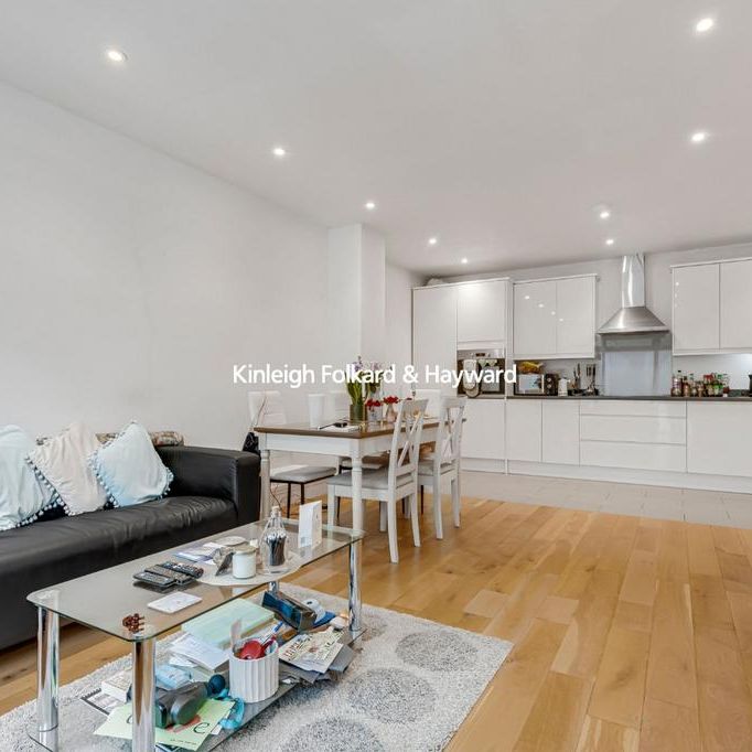 2 bedroom maisonette to rent - Photo 1