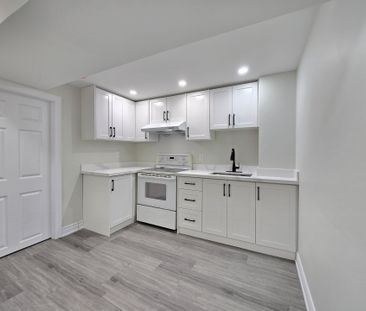 For Lease - 45 Ball Crescent, Whitby, Ontario - Photo 5