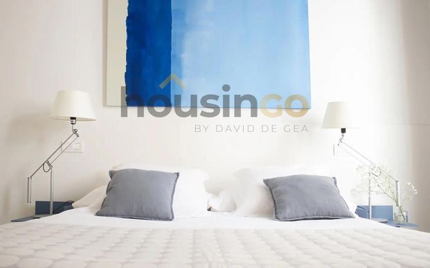 Flat for rent in Madrid (Centro) - Photo 1