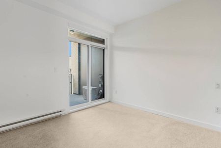 508-8509 158 St, Surrey - Photo 4