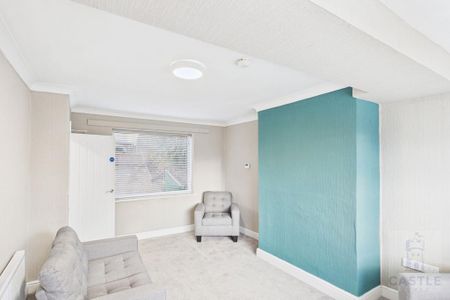 4 bedroom house of multiple occupation to rent - Photo 5