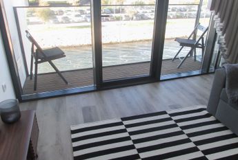 Fantástico apartamento T1 mobilado e equipado, novo, com vistas deslumbrantes sobre ria!