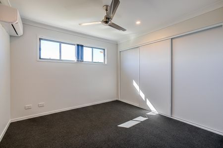 Stylish, Modern & Compact - Photo 5