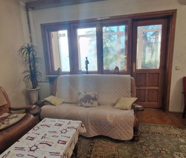 Casa cu 5 camere, 200mp, Centru - Photo 1