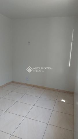 Casa com 3 quartos e 45m² para alugar em Parque Granja Esperança, Cachoeirinha. - Photo 5