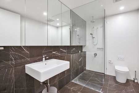 Unit 211/140 Military Road, Neutral Bay. - Photo 4