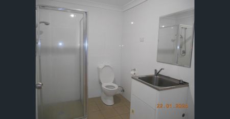 4 Bedrooms townhouse - Photo 3