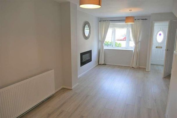 Armstrong Close, Locking Stumps, Wah, WA3 - Photo 1