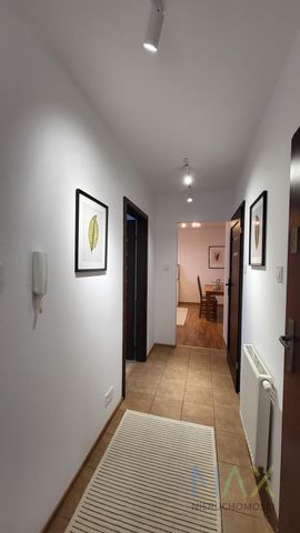 Dwupokojowe zadbane mieszkanie na Klinach - Photo 4