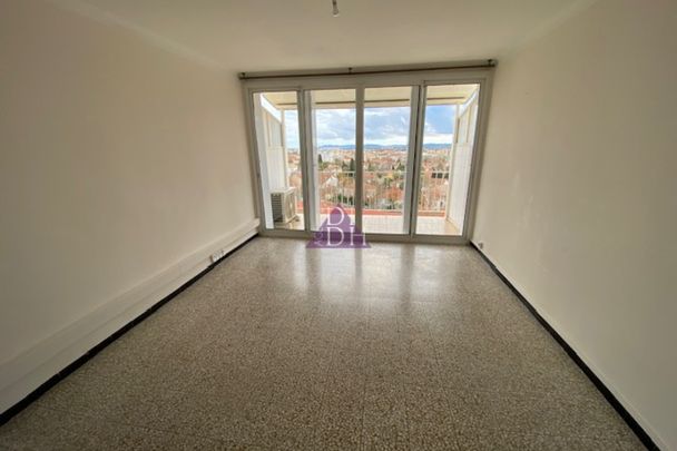 Appartement 3 pièces au dernier étage avec vue Mer et garage - Photo 1