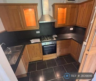 2 bedroom maisonette to rent - Photo 1