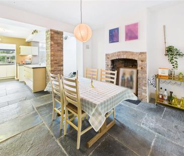 2 bedroom terraced house to rent - Photo 3