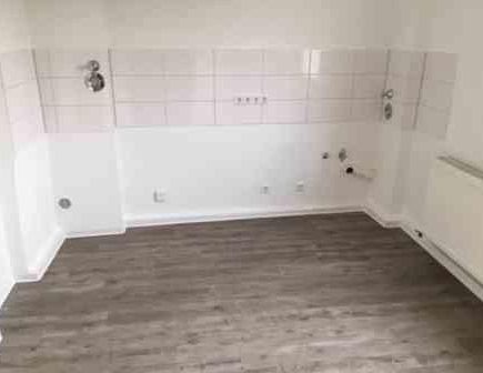Renovierte, gemütliche 3-Zimmer-Wohnung für Ihre kleine Familie - Foto 1