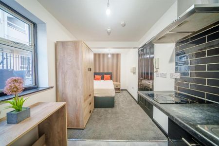 Studio to rent - Photo 2