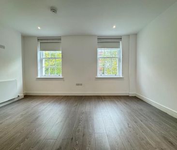 2 bedroom maisonette to rent - Photo 5